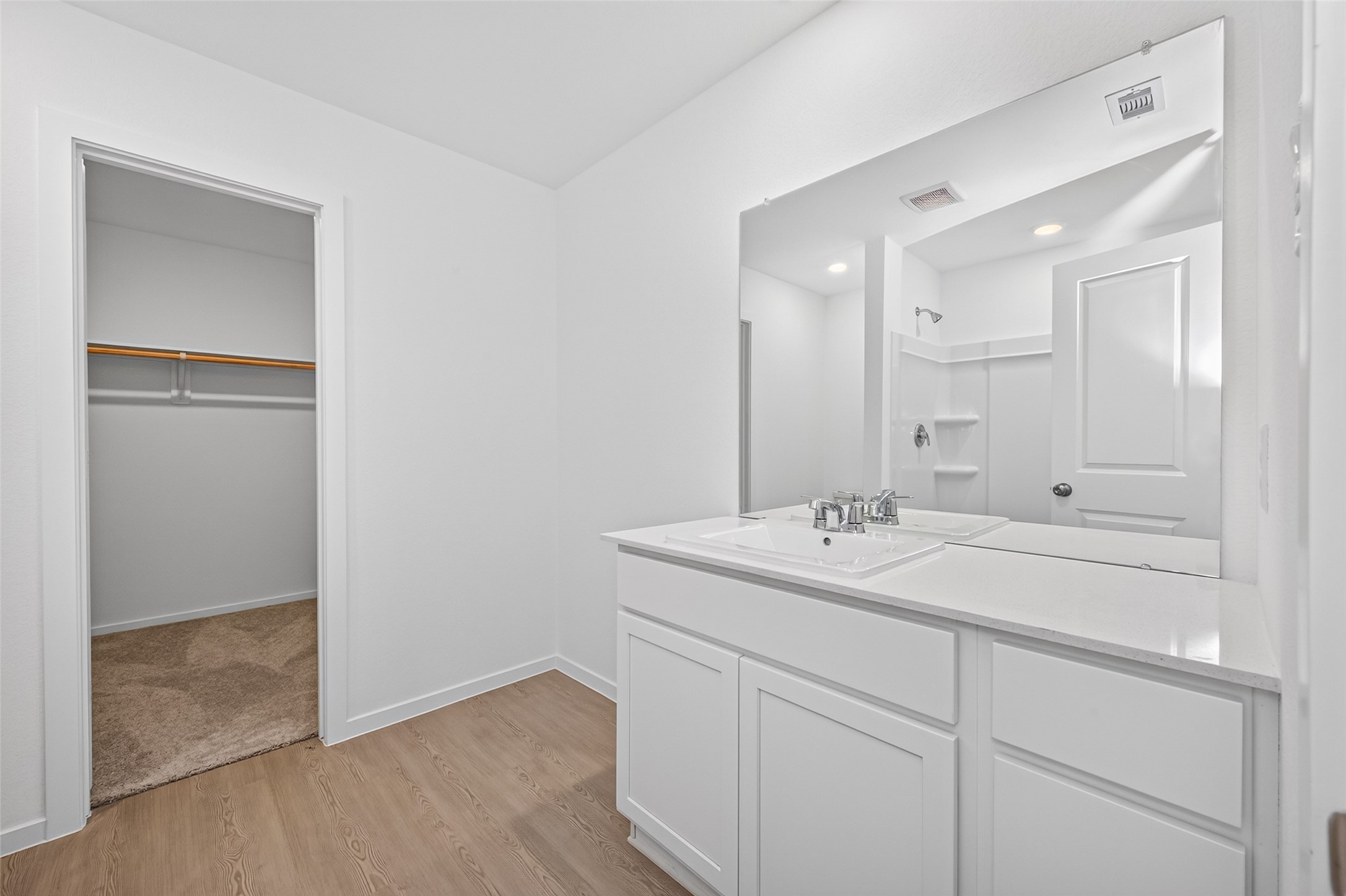 25568 Rose Creek Drive Property Photo 23
