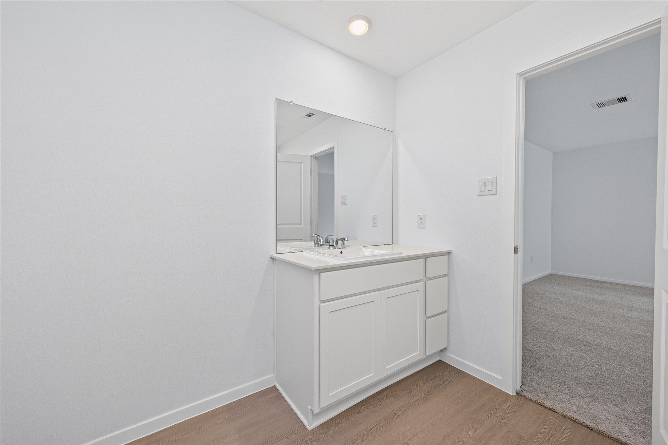 25568 Rose Creek Drive Property Photo 24