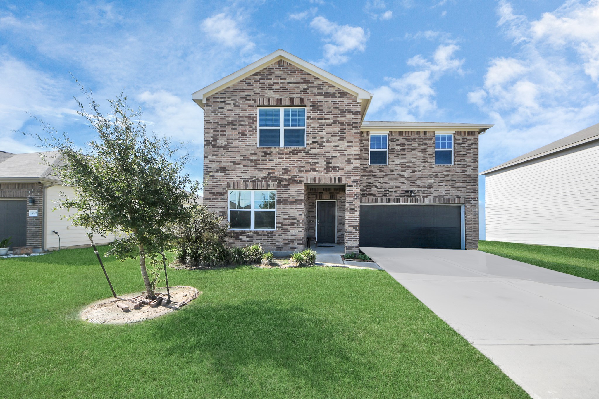 4830 Highland Springs Drive Property Photo 3