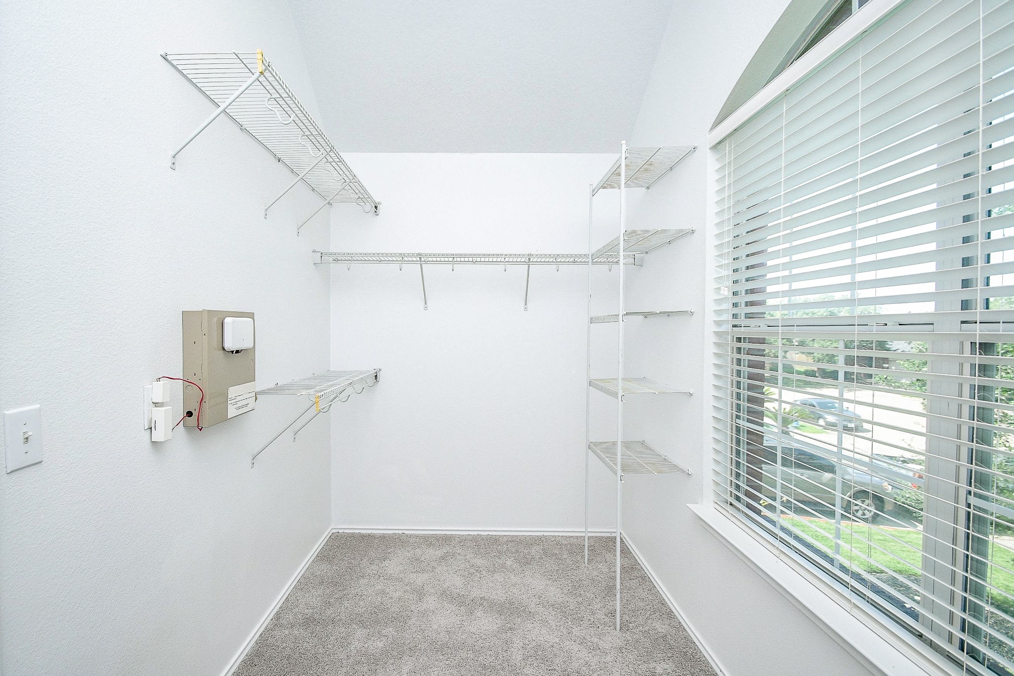 3015 Darby Brook Drive Property Photo 12