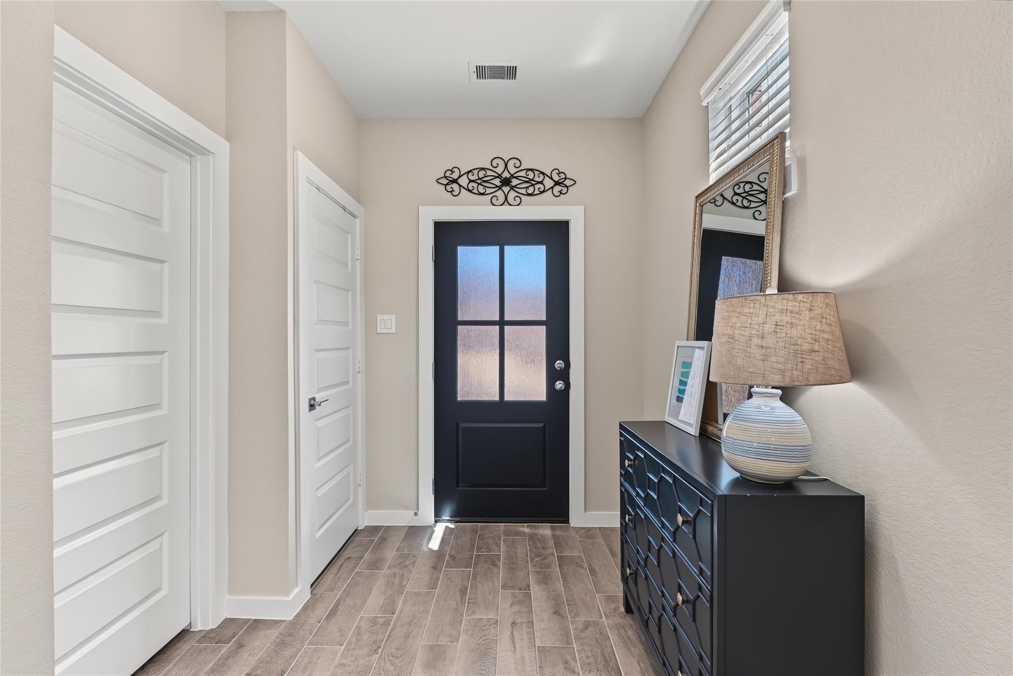 40526 Tyto Lane Property Photo 8