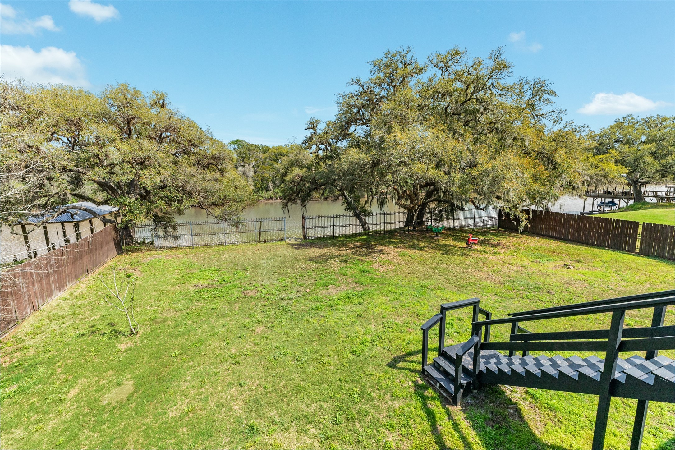 17251 County Road 945d Property Photo 3