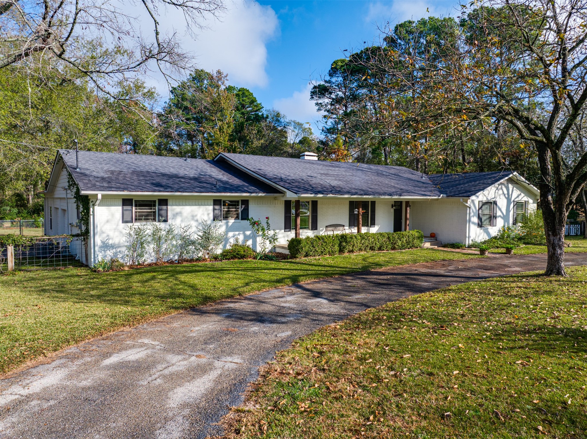 215 Perryman Road Property Photo 6