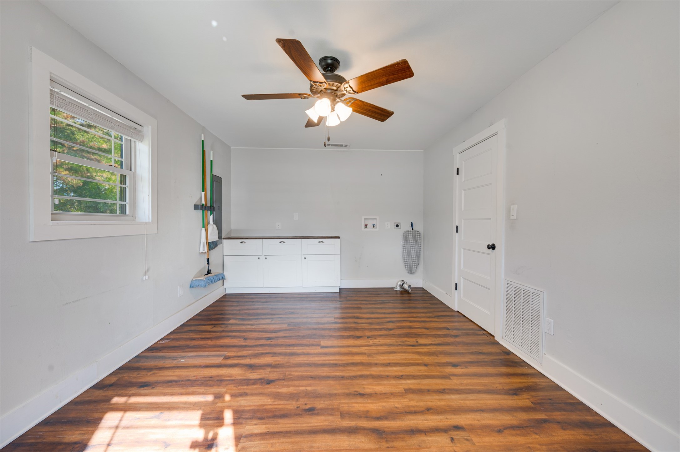 215 Perryman Road Property Photo 15