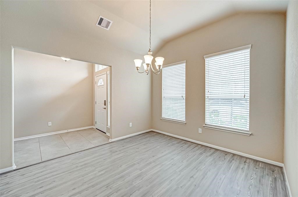 19007 Moss Bay Lane Property Photo 3