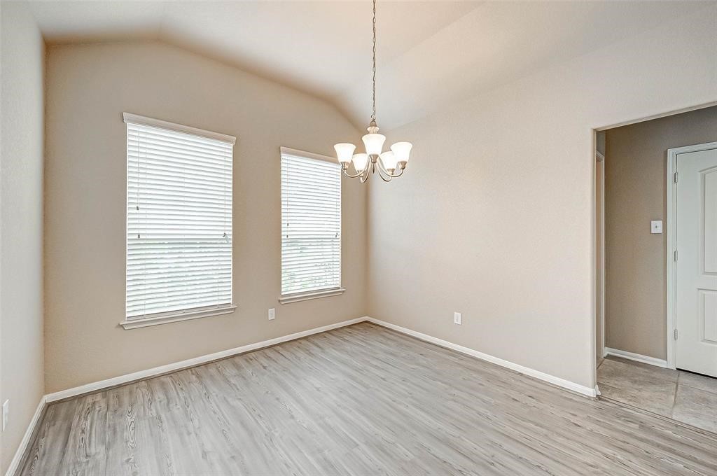 19007 Moss Bay Lane Property Photo 4