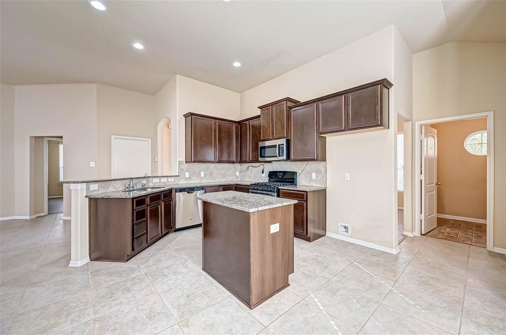 19007 Moss Bay Lane Property Photo 10