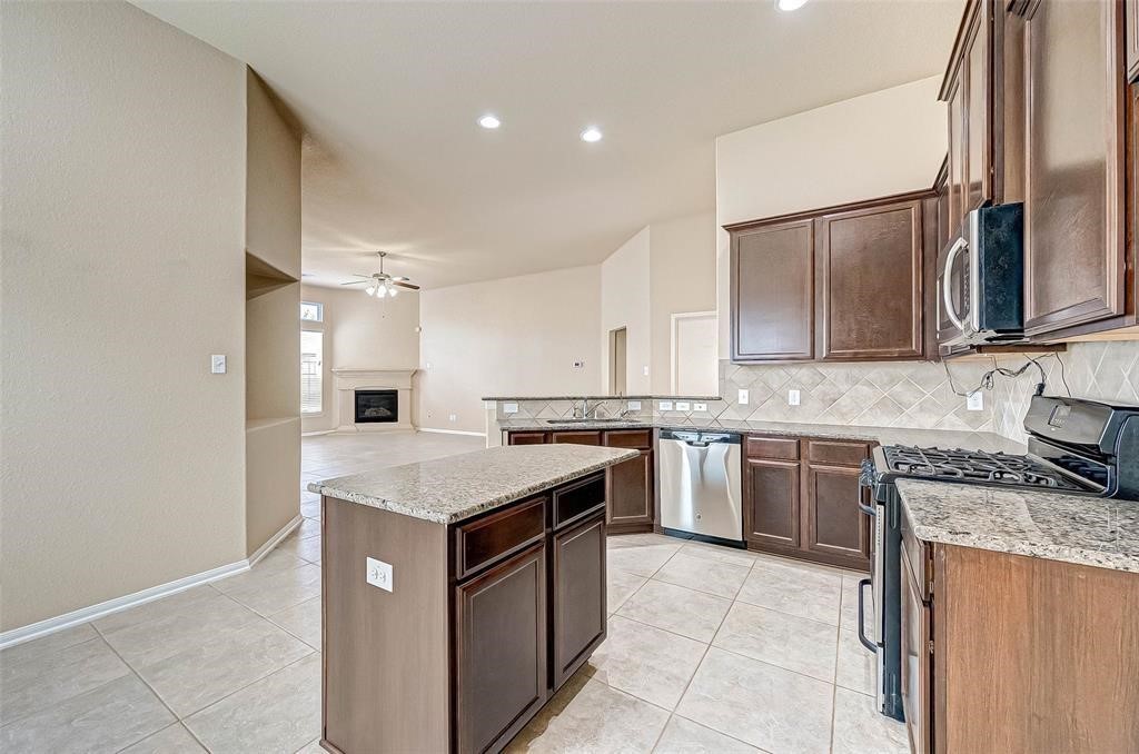 19007 Moss Bay Lane Property Photo 11