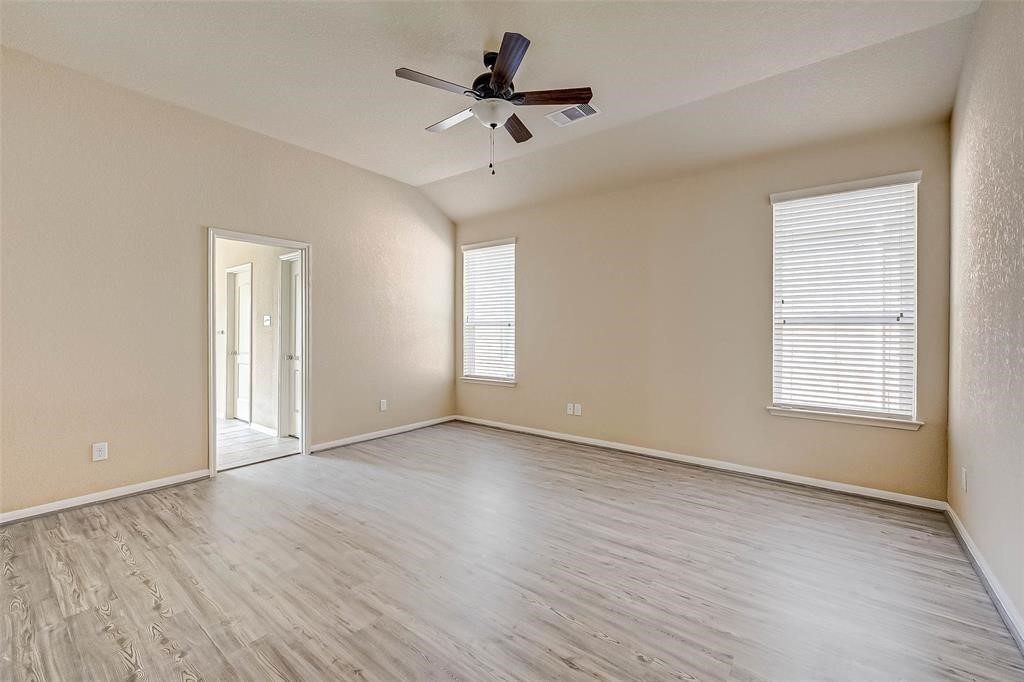 19007 Moss Bay Lane Property Photo 12