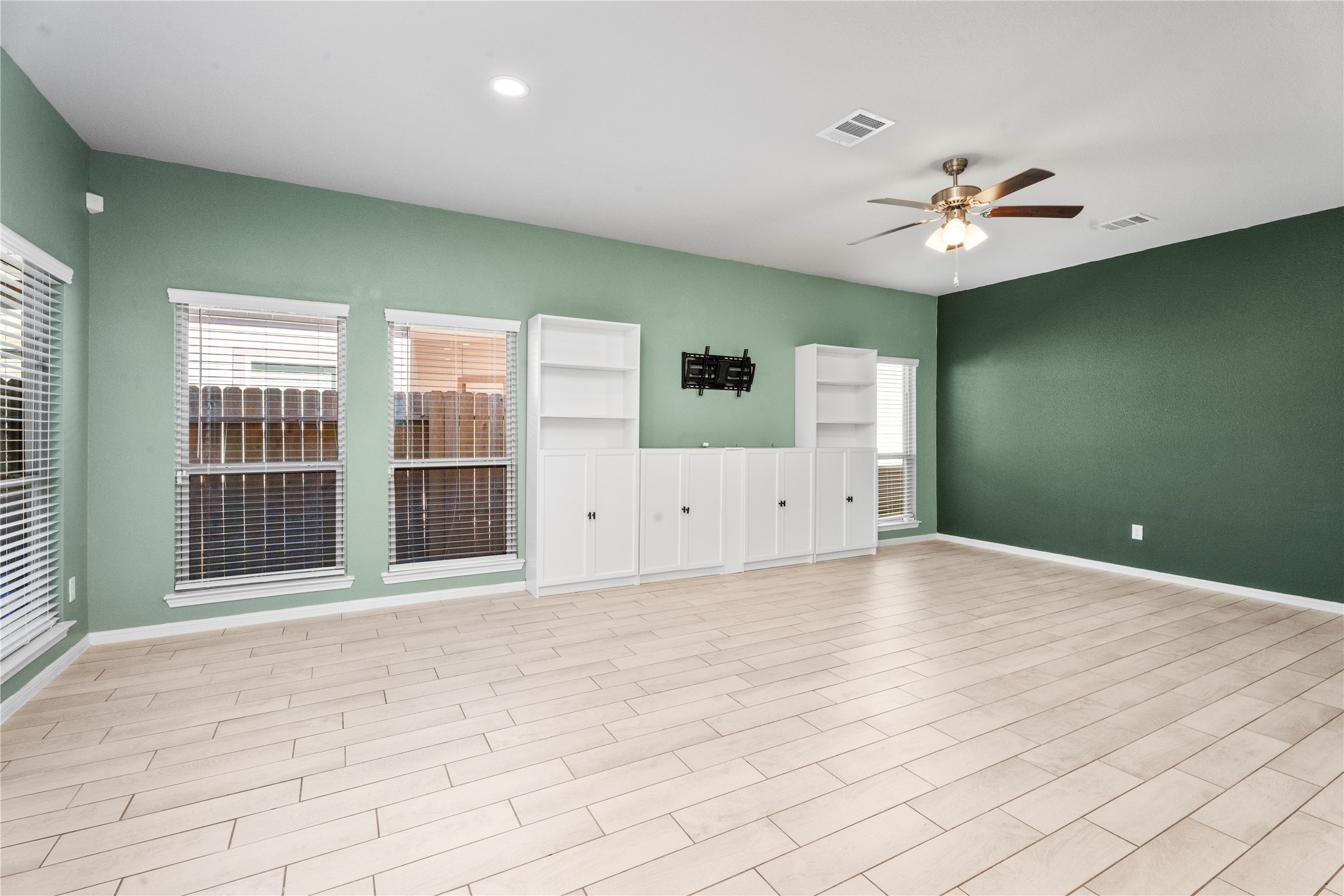 24717 Teton Hollow Trail Property Photo 6