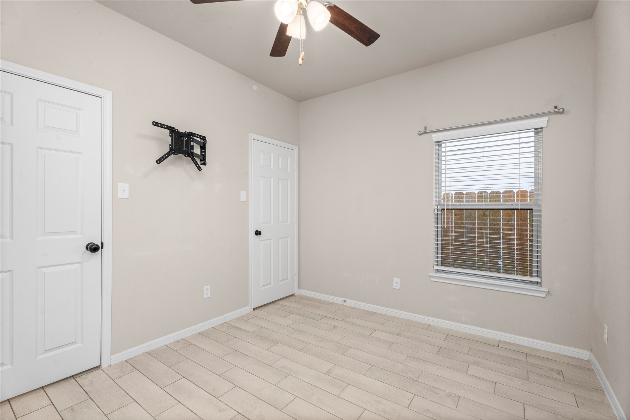 24717 Teton Hollow Trail Property Photo 19