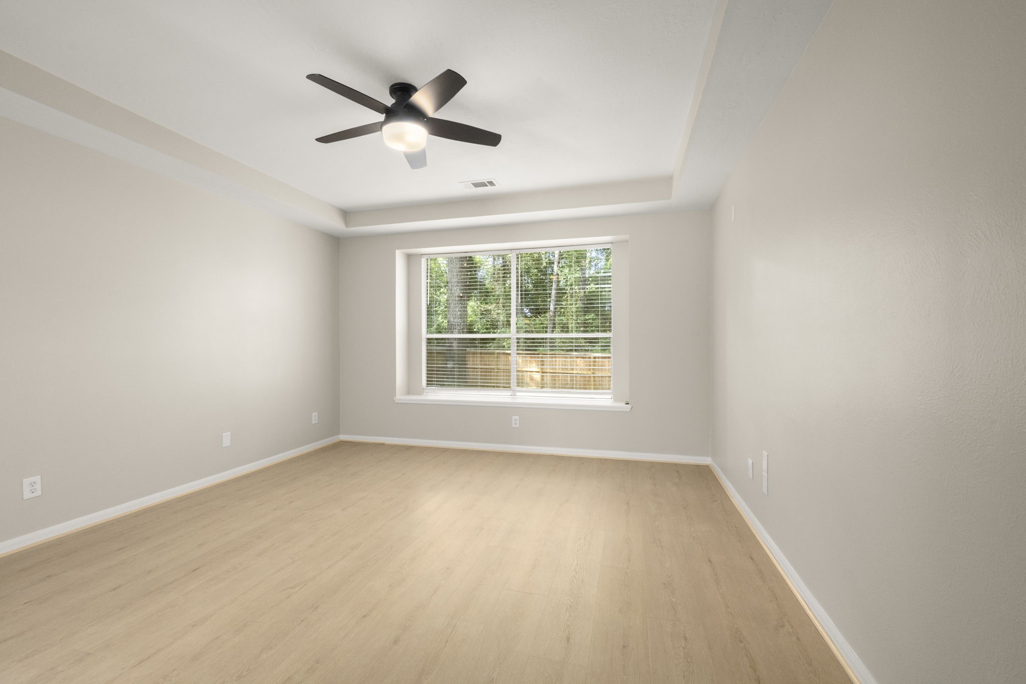 198 N Wimberly Way Property Photo 18