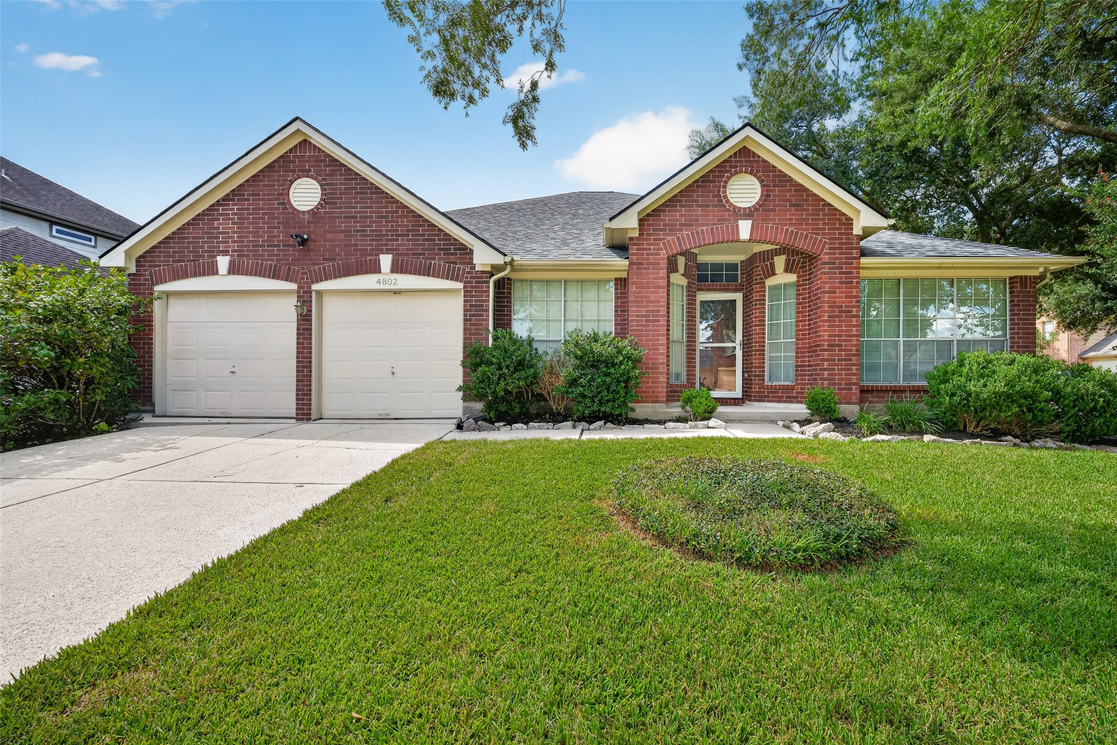 4802 Widerop Lane Property Photo