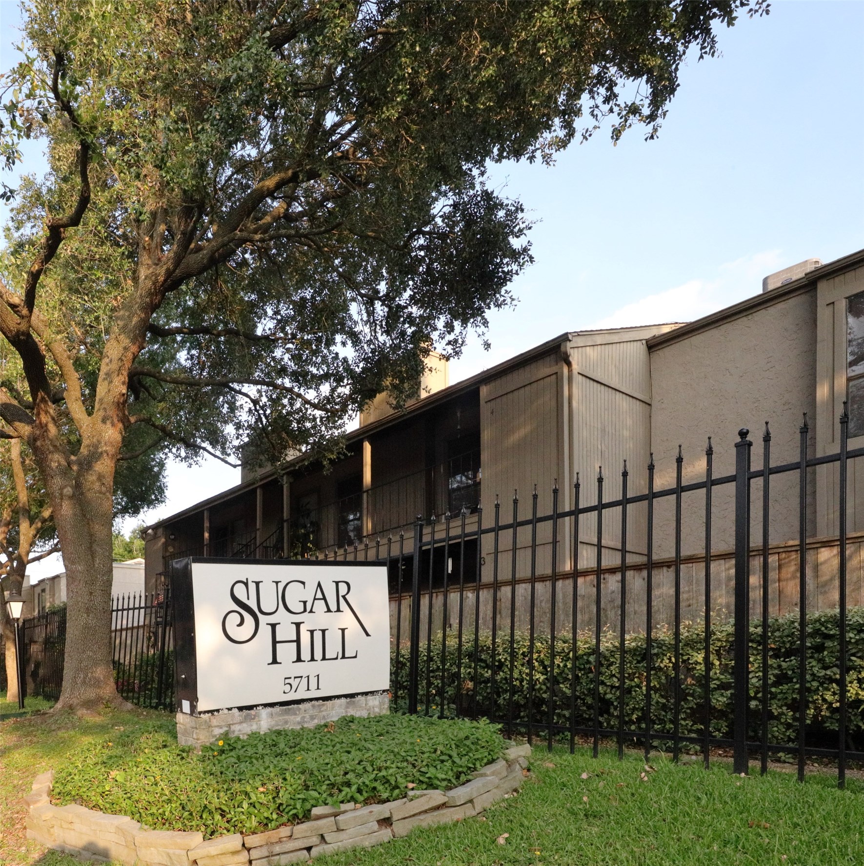 5711 Sugar Hill Drive 76 Property Photo 1