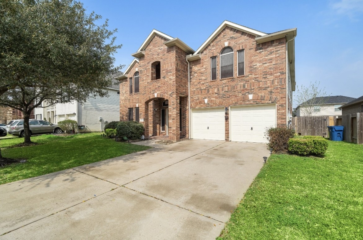 7519 Summer Shore Drive Property Photo 2