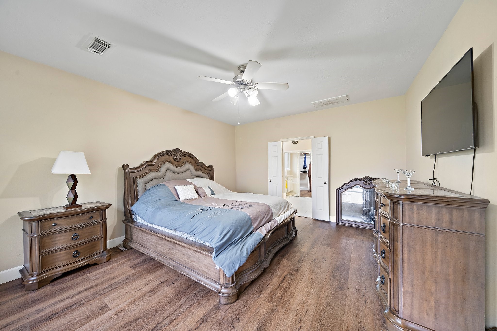 7519 Summer Shore Drive Property Photo 8