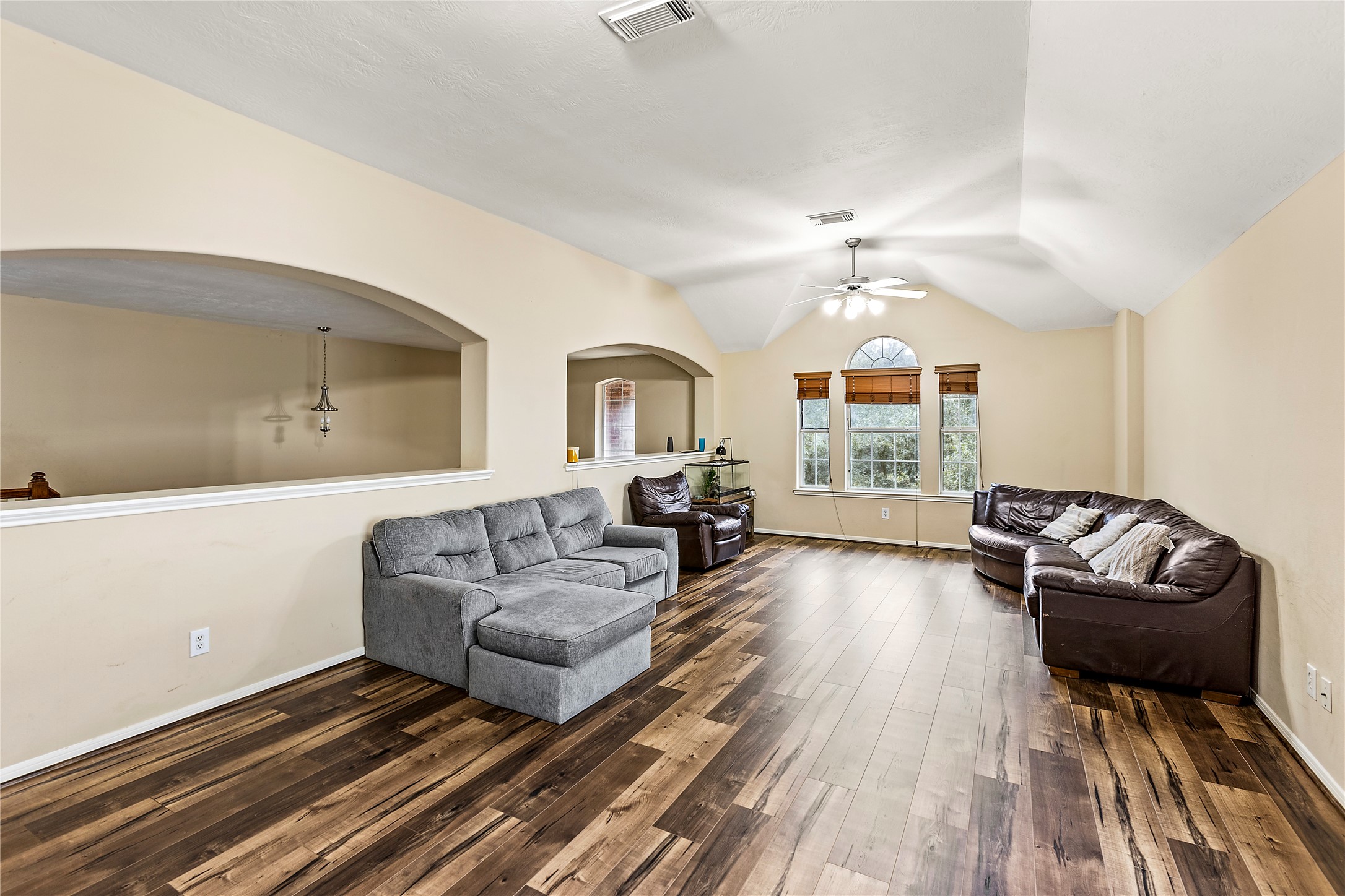 7519 Summer Shore Drive Property Photo 14