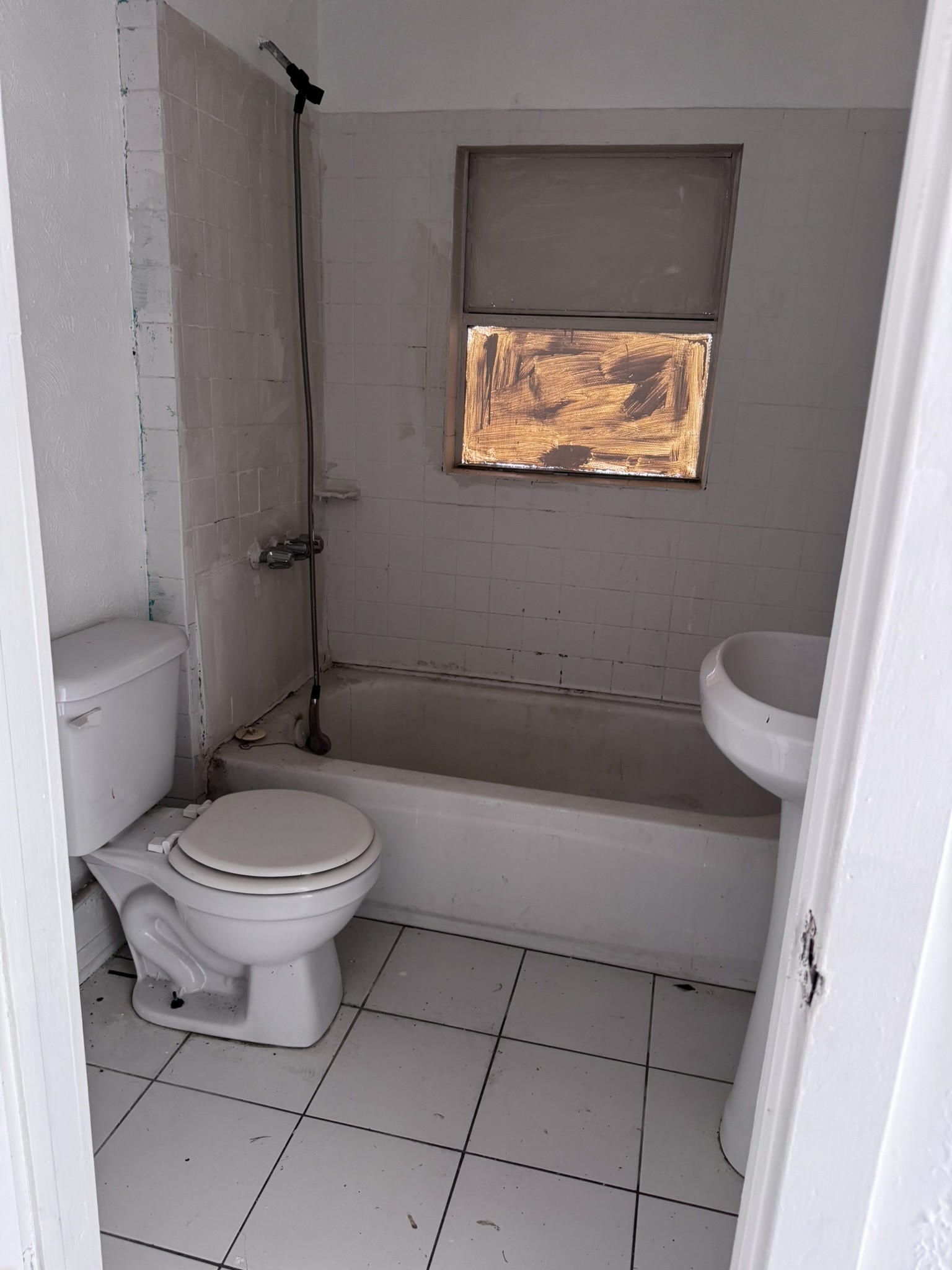 6823 Isla Road Property Photo 2