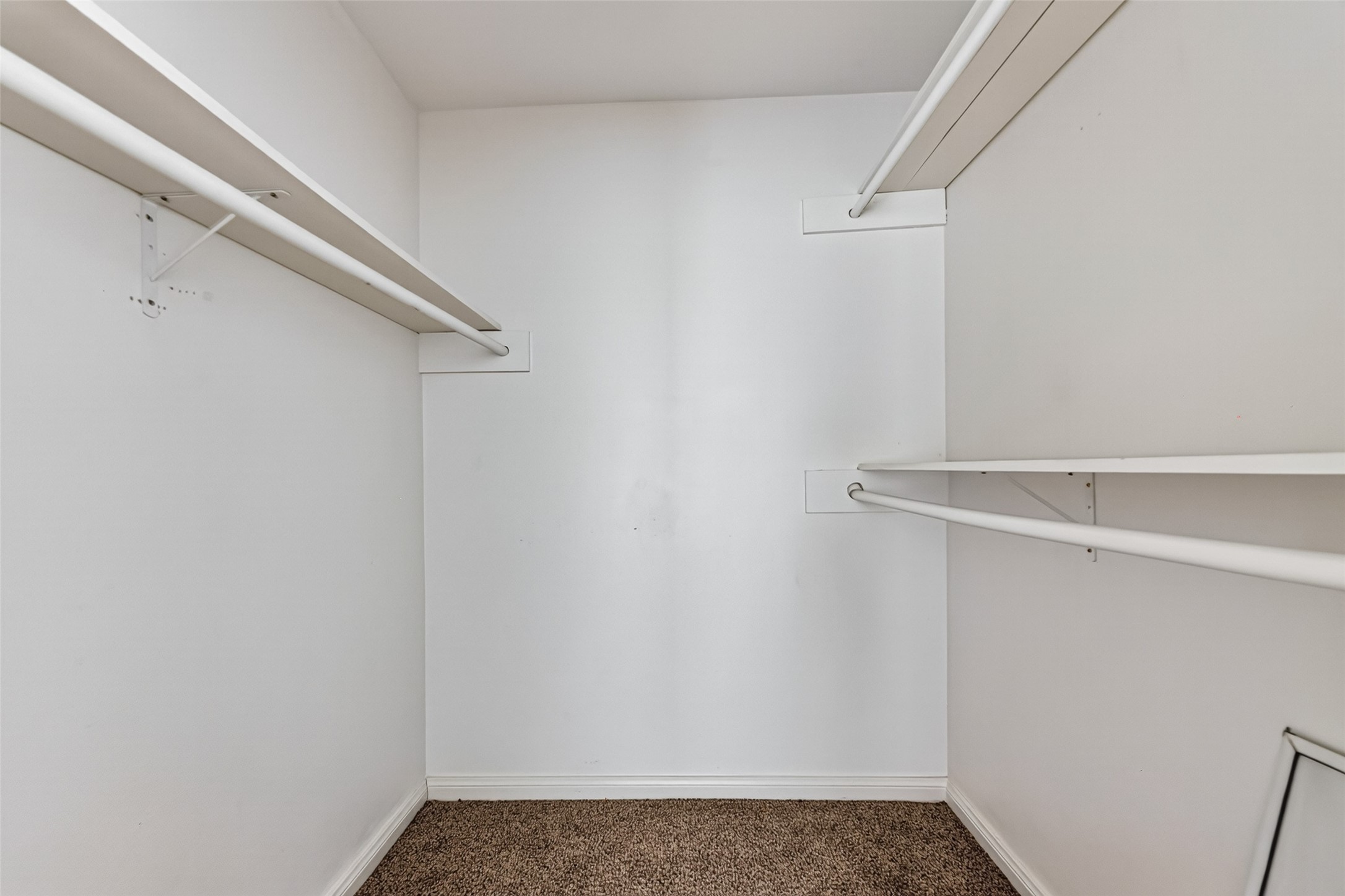 1308 W Dumble Street Property Photo 20