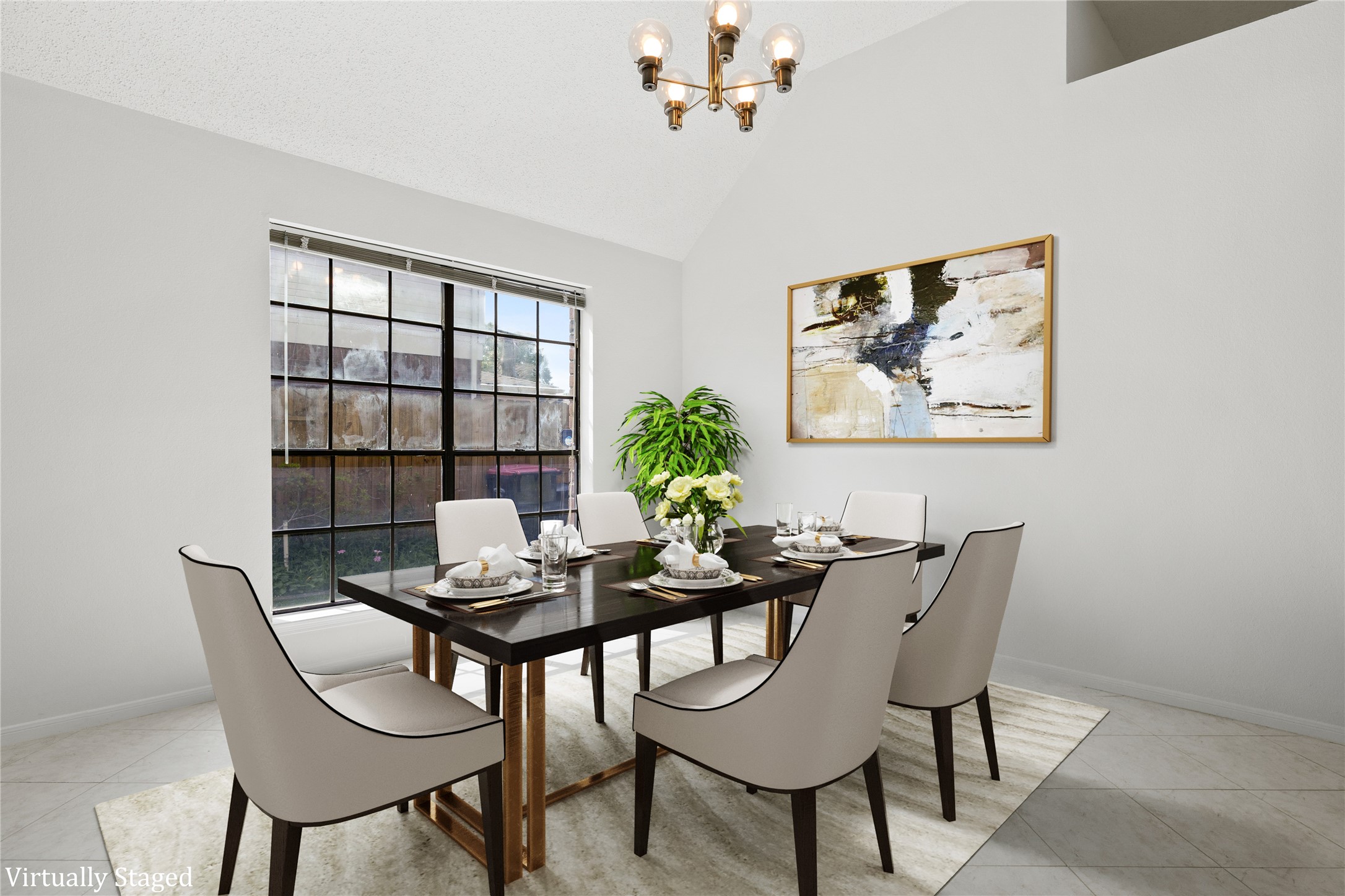 15107 Berkshire Green Drive Property Photo 3