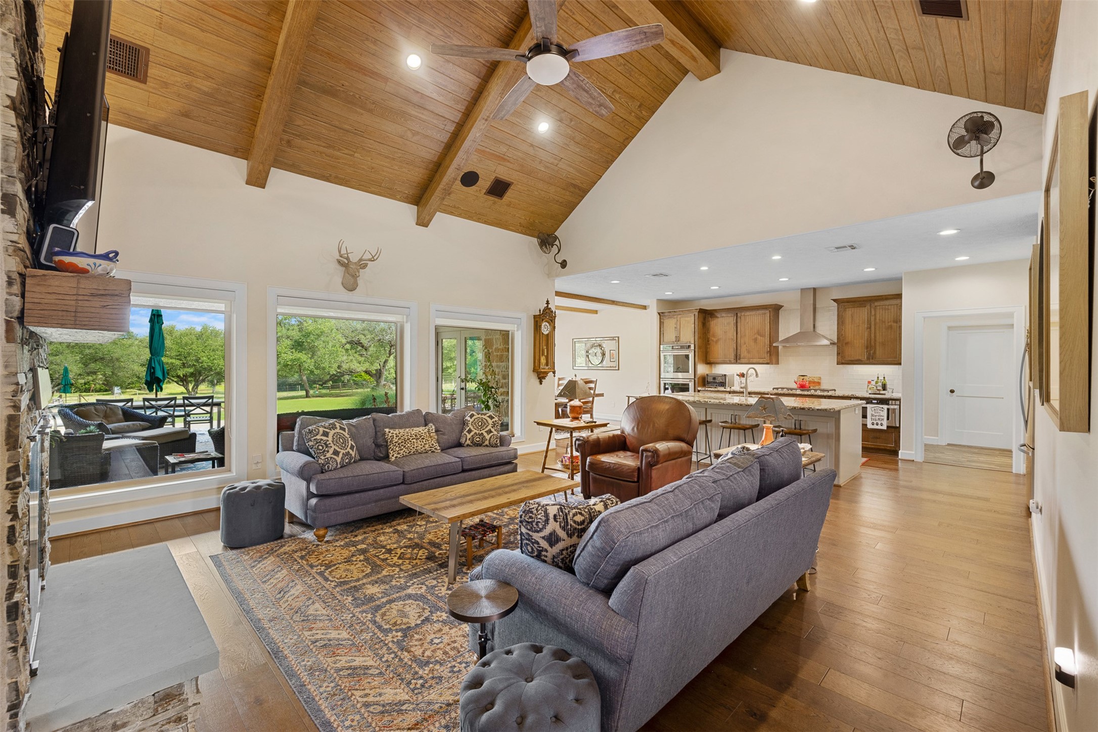 1045 Yaupon Creek Estate Property Photo 8