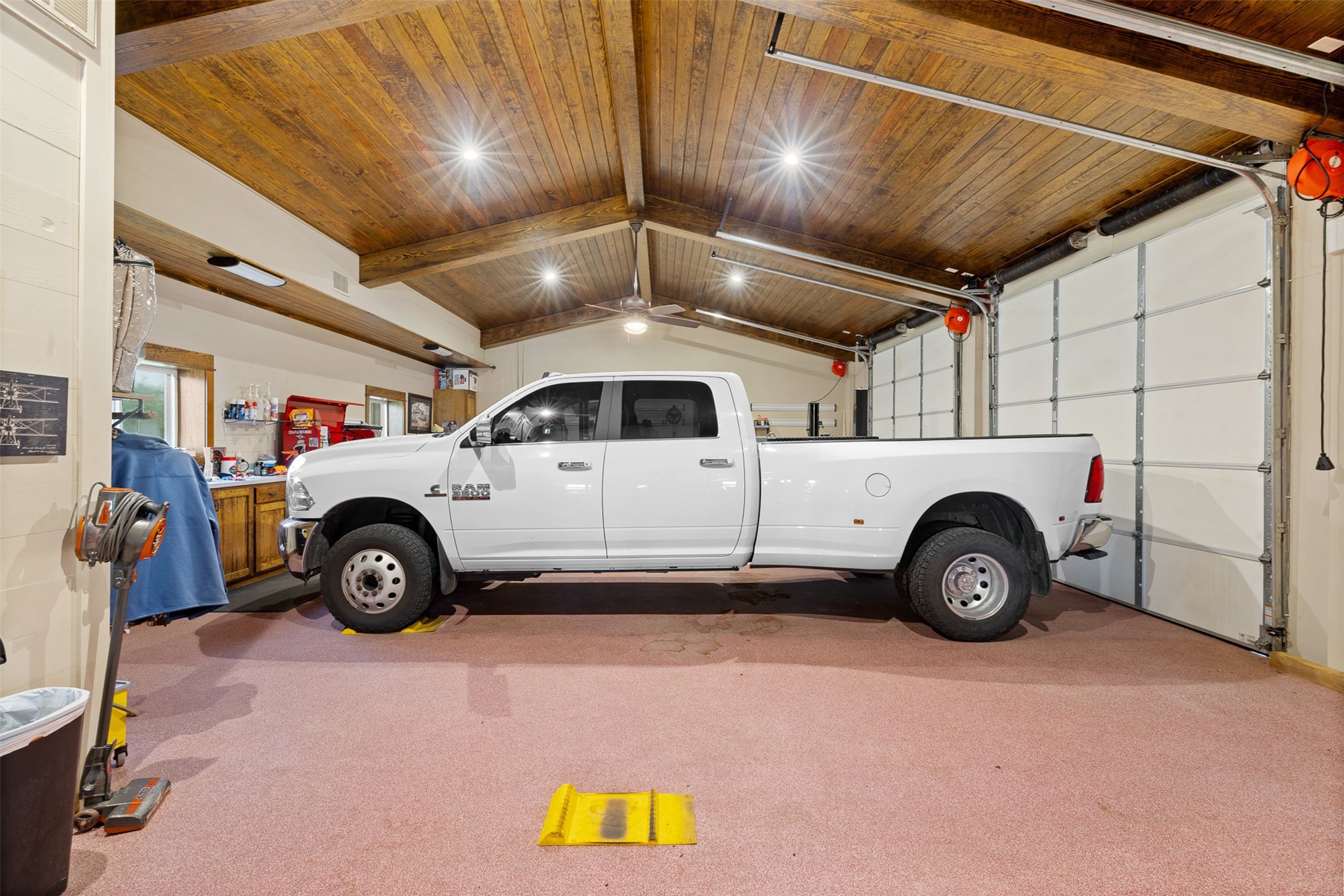 1045 Yaupon Creek Estate Property Photo 31