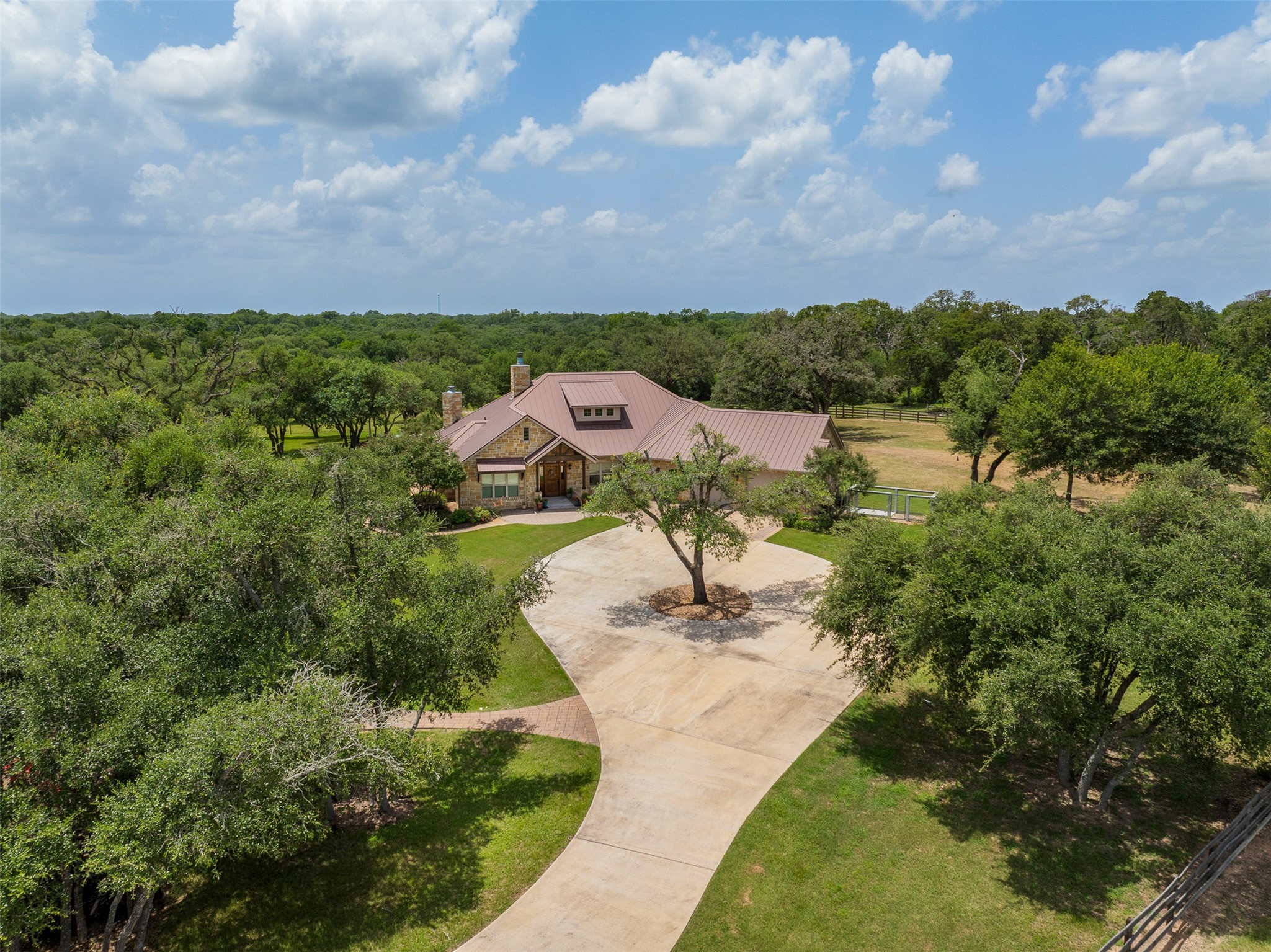 1045 Yaupon Creek Estate Property Photo 36