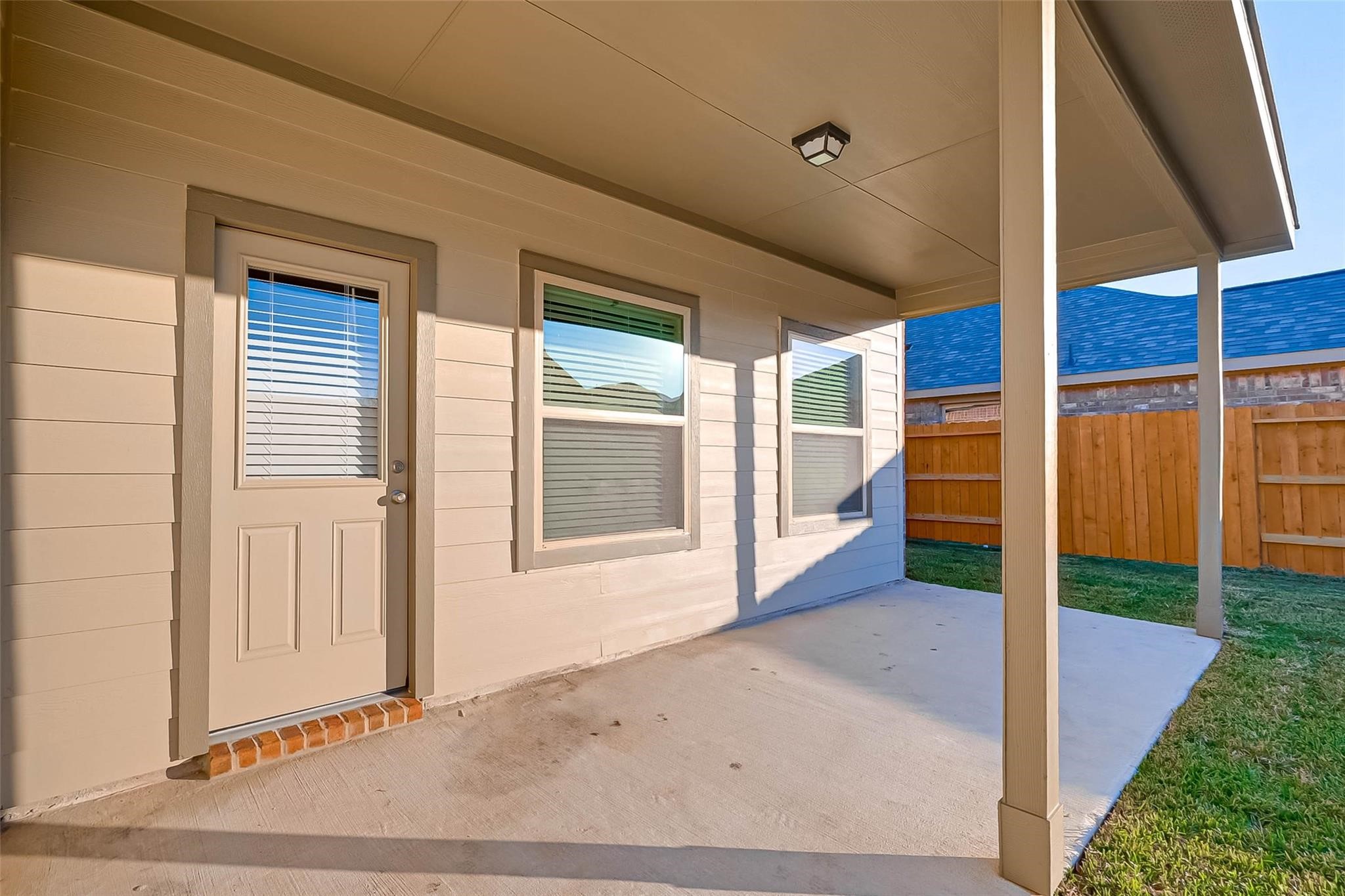 983 Golden Willow Lane Property Photo 22