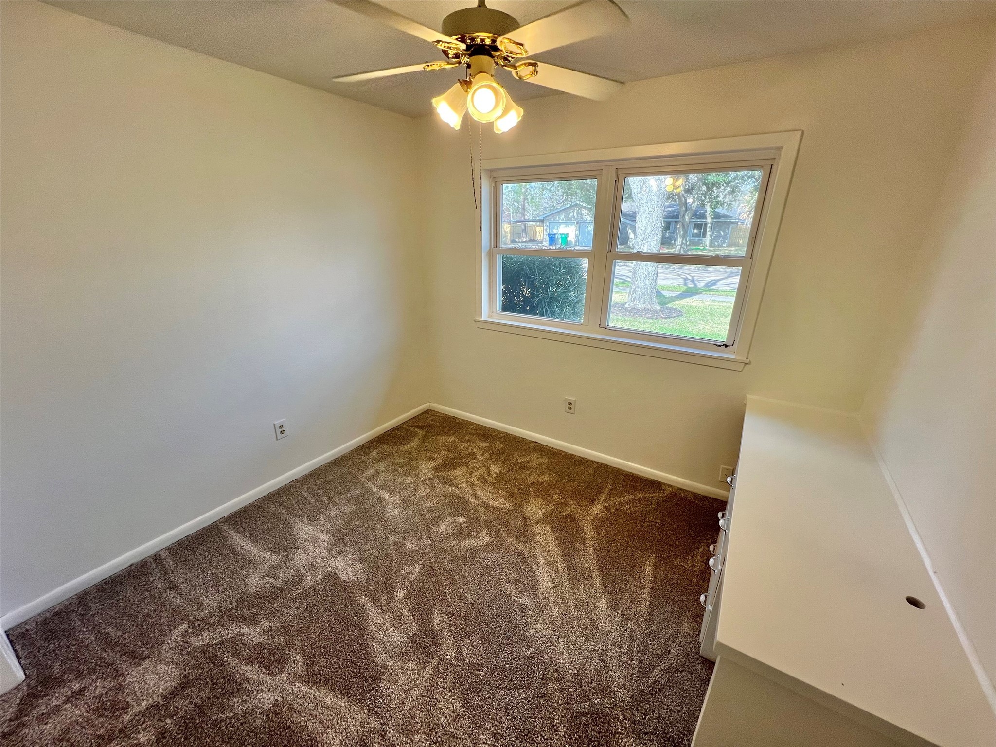 912 Cannan Drive Property Photo 8