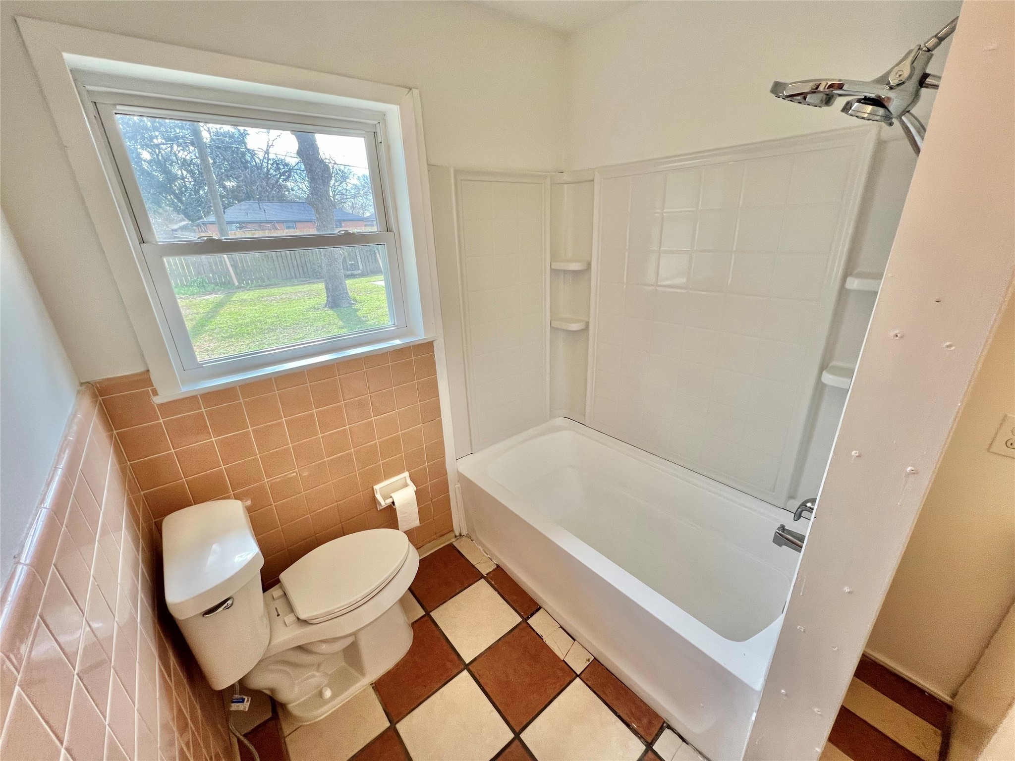 912 Cannan Drive Property Photo 13