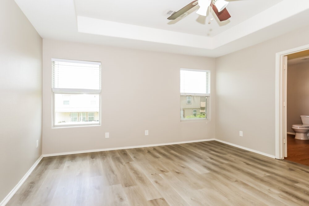 16770 N Thrasher Drive Property Photo 9