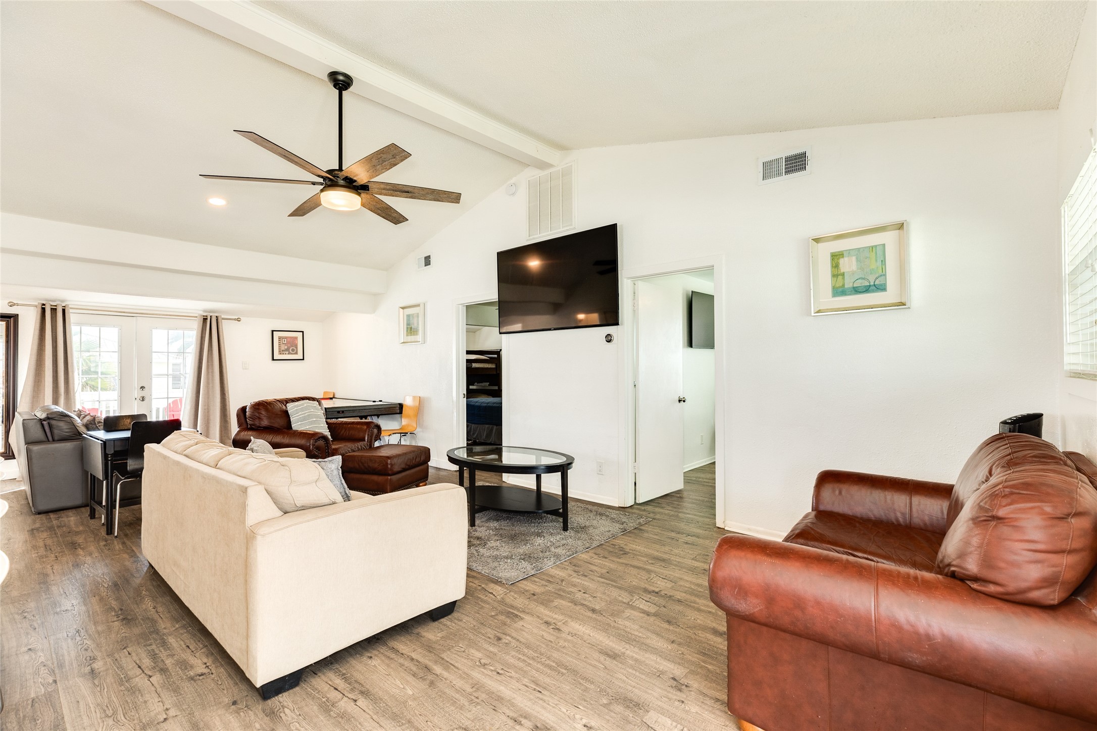 16725 Edward Teach Road Property Photo 10