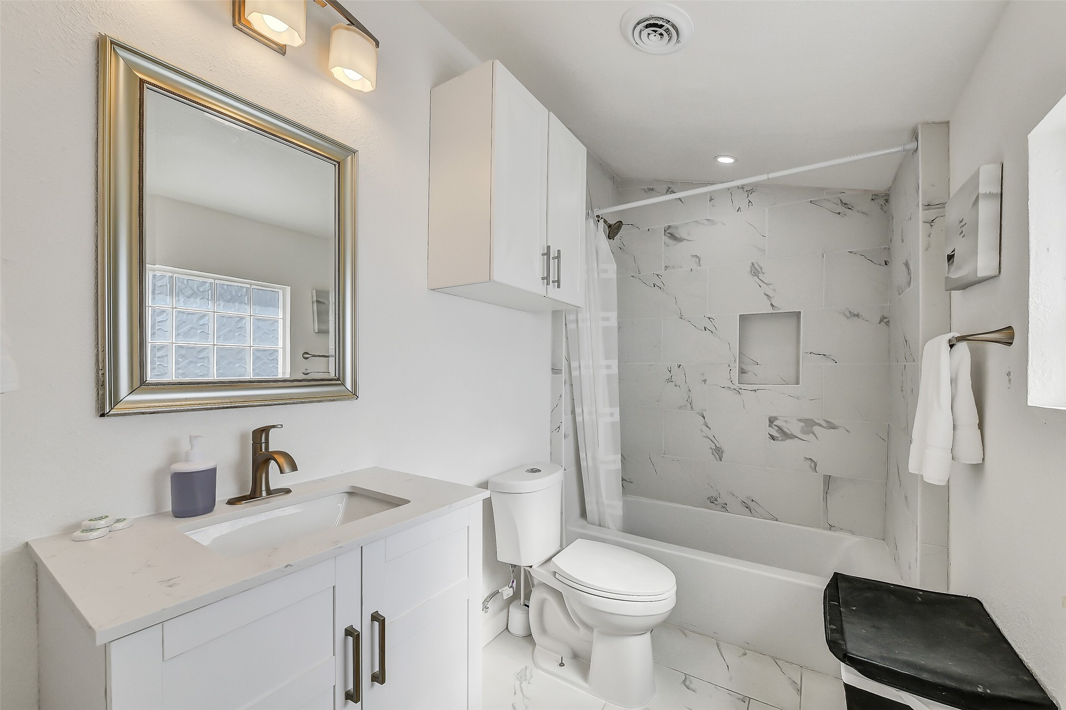 16725 Edward Teach Road Property Photo 25
