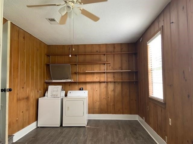 1000 Thomas Avenue Property Photo 17