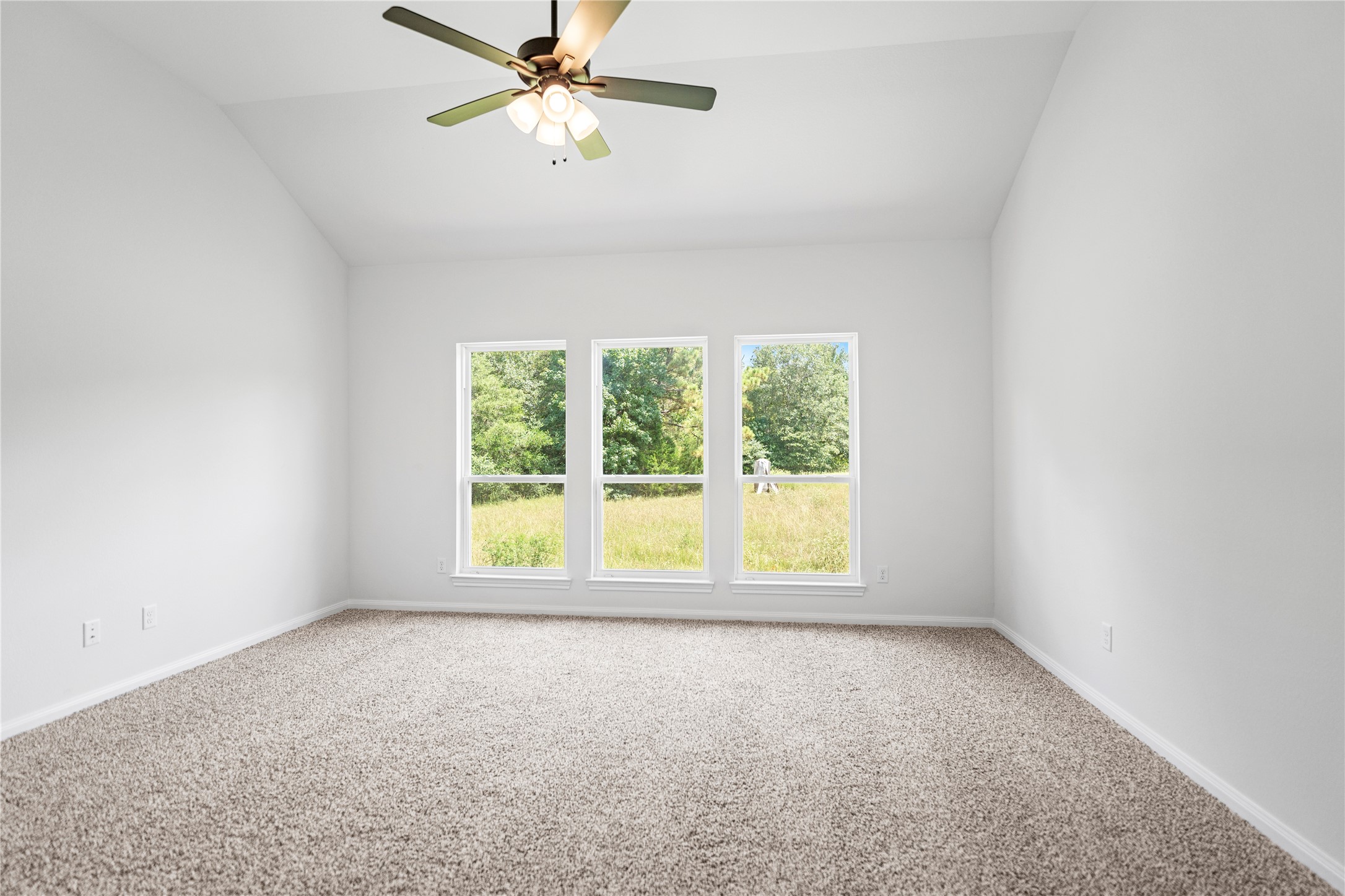 21203 Peach Wood Ct Property Photo 13