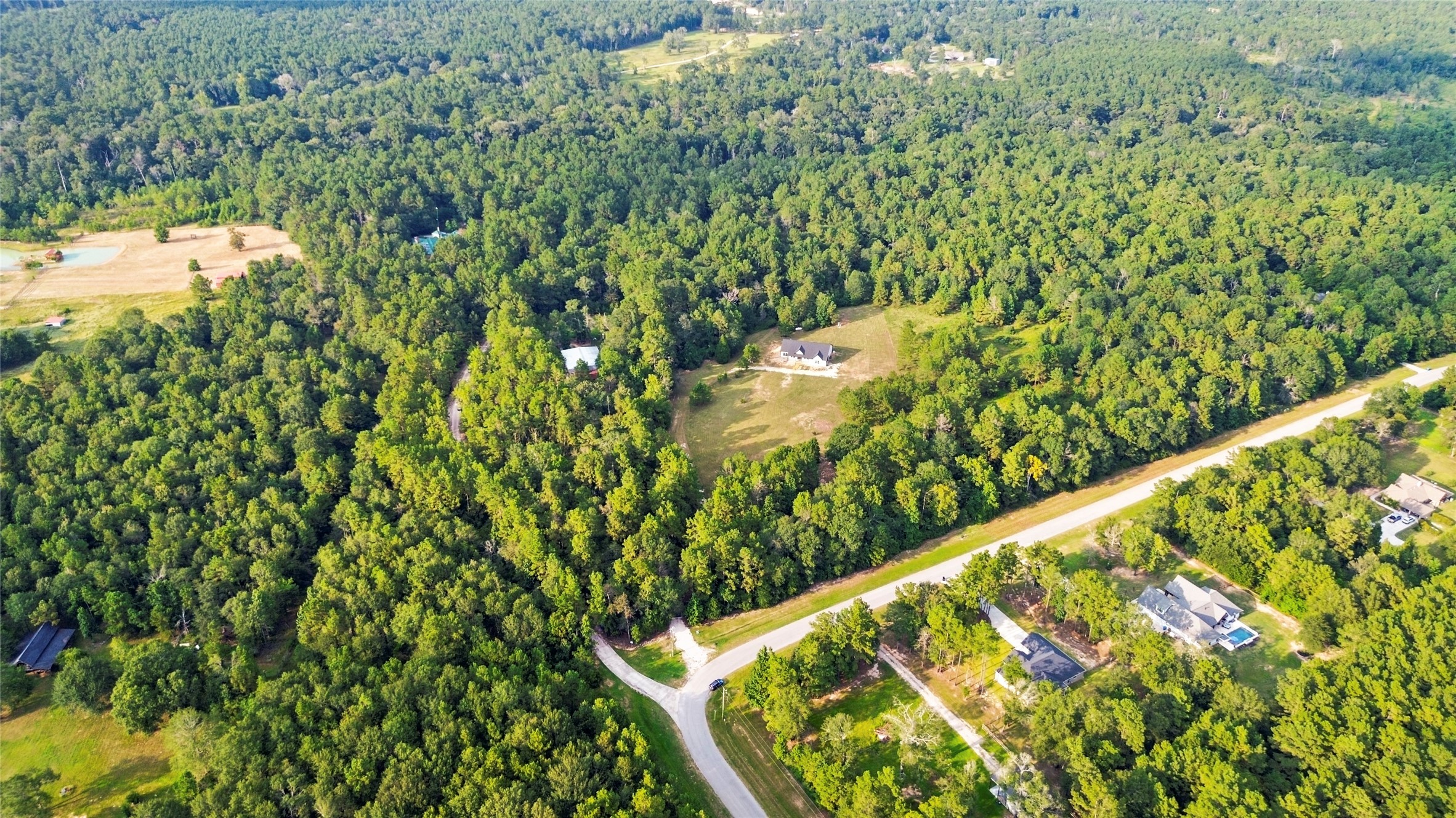 21203 Peach Wood Ct Property Photo 40