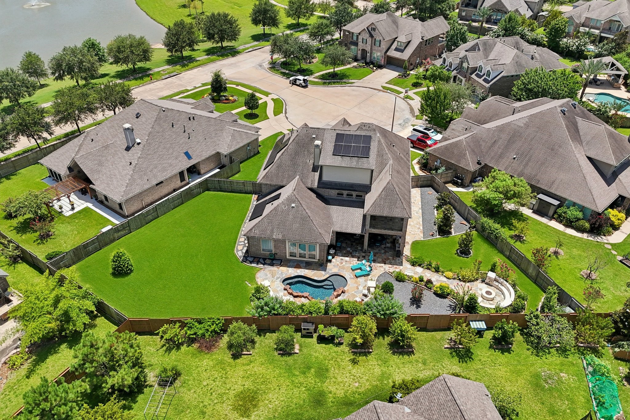 2211 Indigo Pass Court Property Photo 46