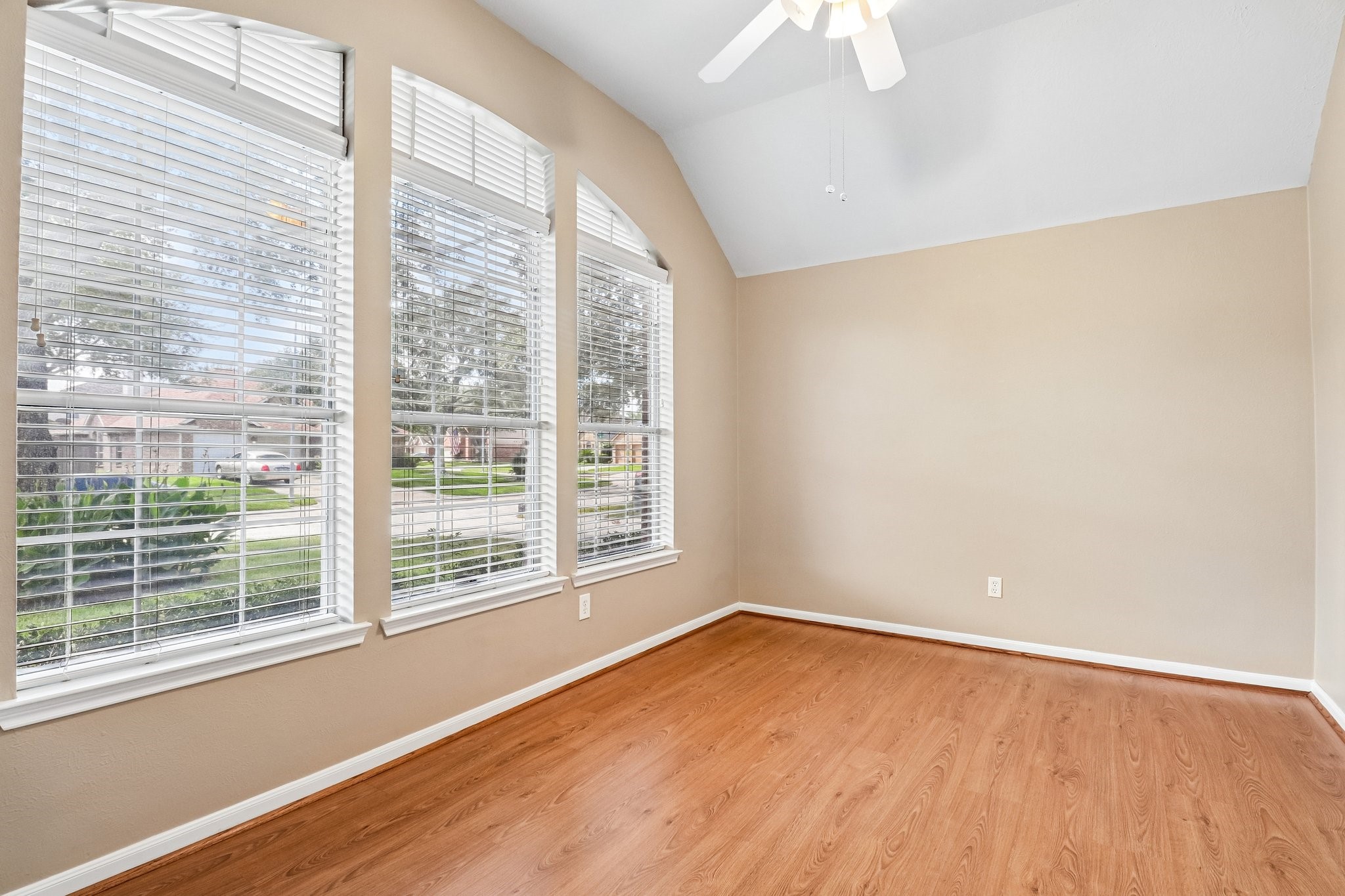 12610 Spring Music Drive Property Photo 6