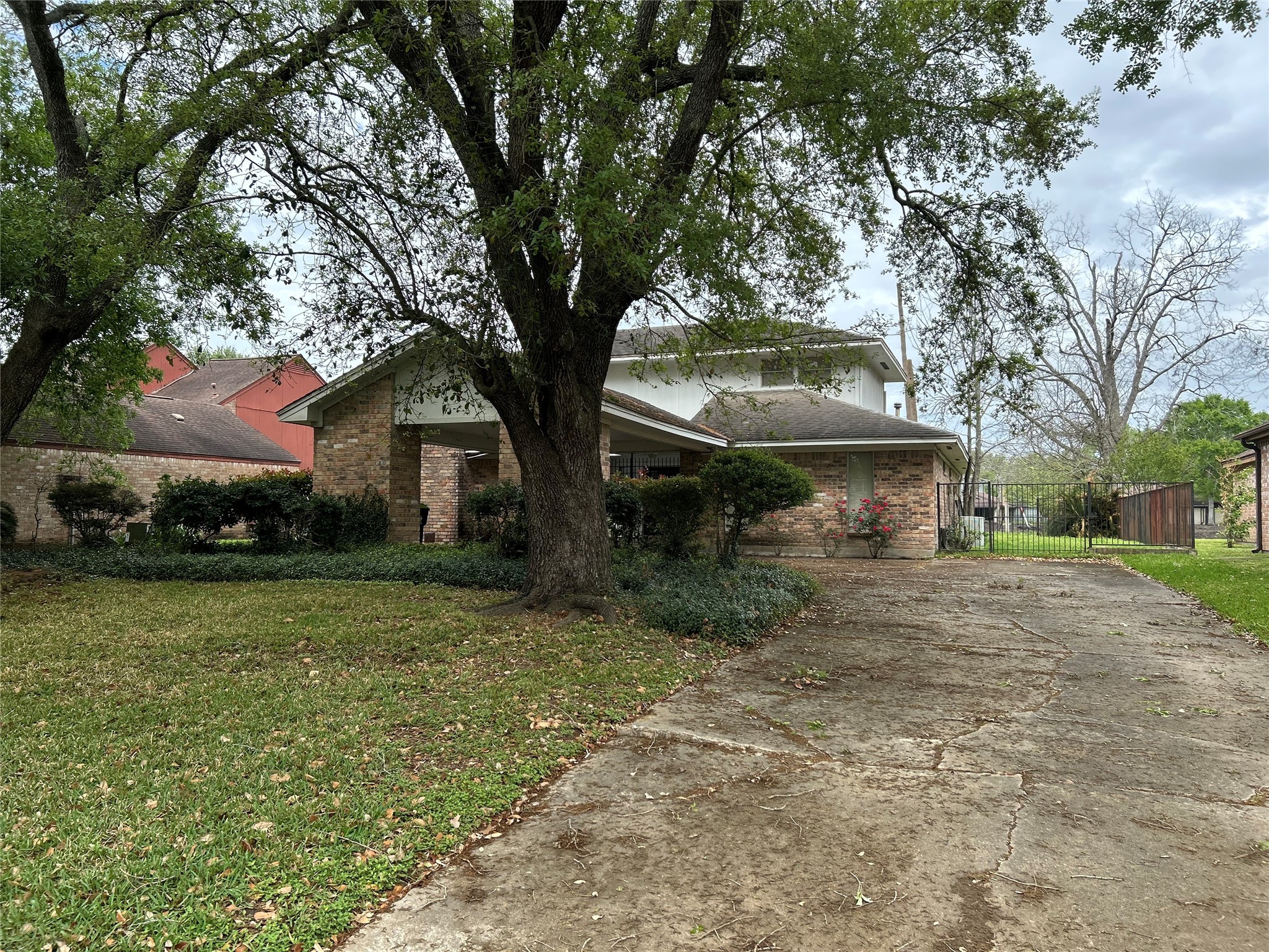 2130 N Fountain Valley Drive Property Photo