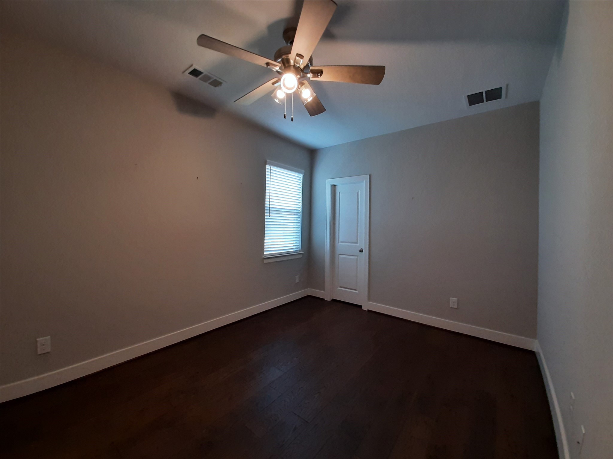 1716 Ridgewood Street Property Photo 14