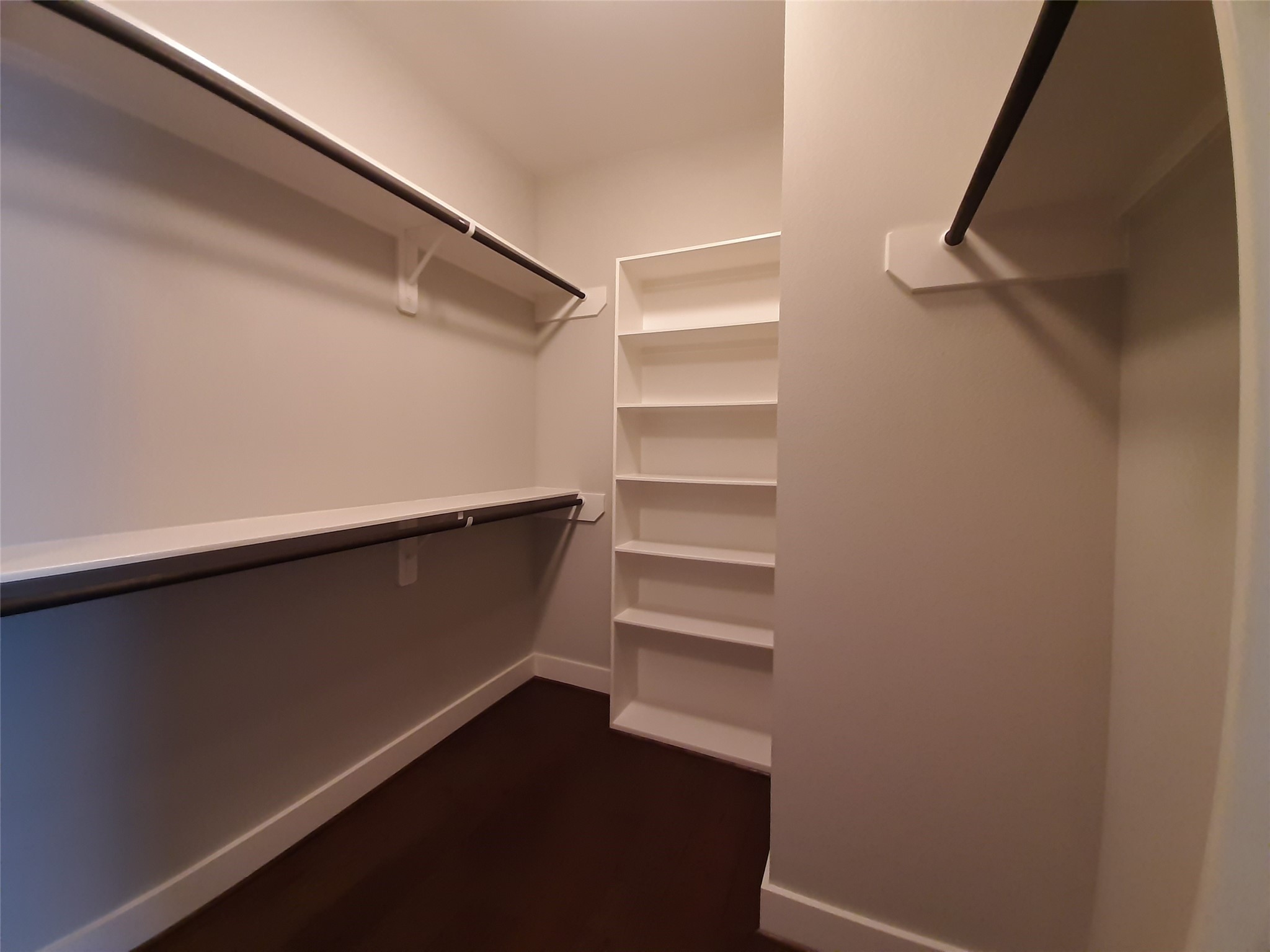1716 Ridgewood Street Property Photo 24