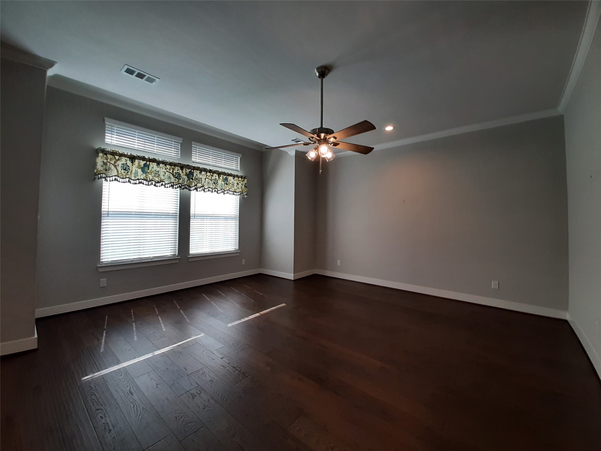 1716 Ridgewood Street Property Photo 25