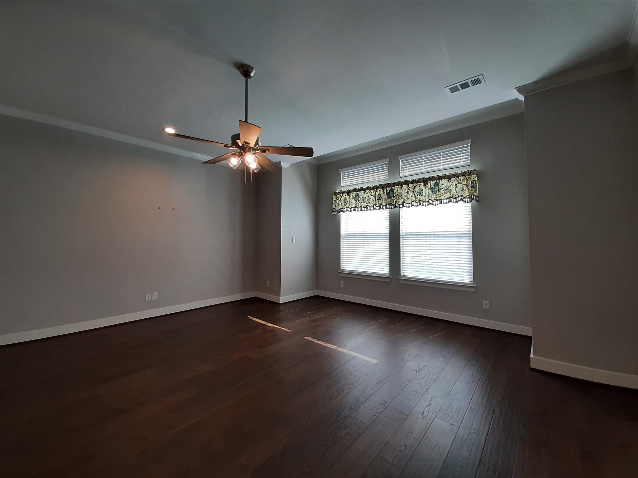 1716 Ridgewood Street Property Photo 28