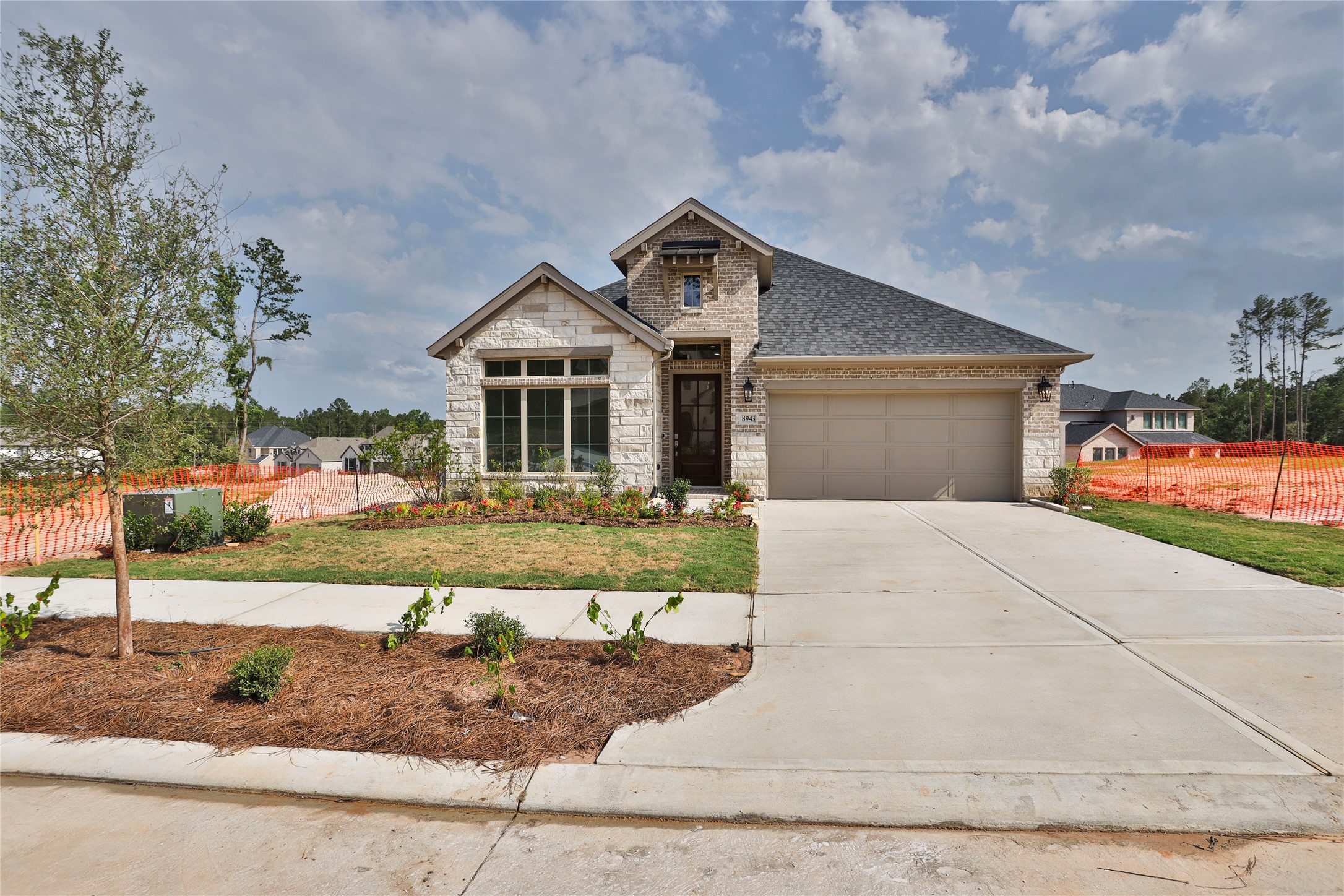 8943 Creaky Wheel Way Property Photo 1