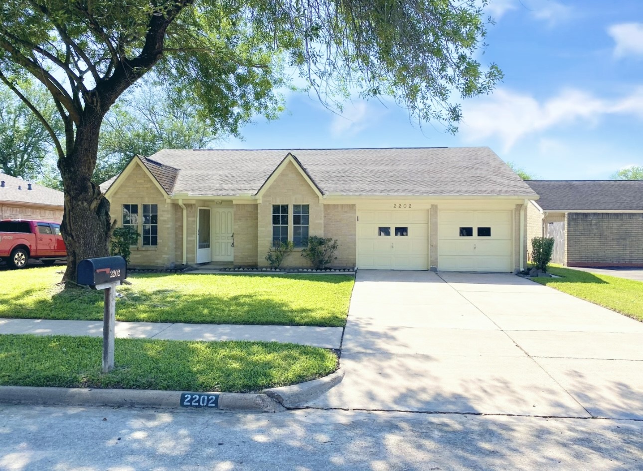 2202 Windy Meadow Drive Property Photo