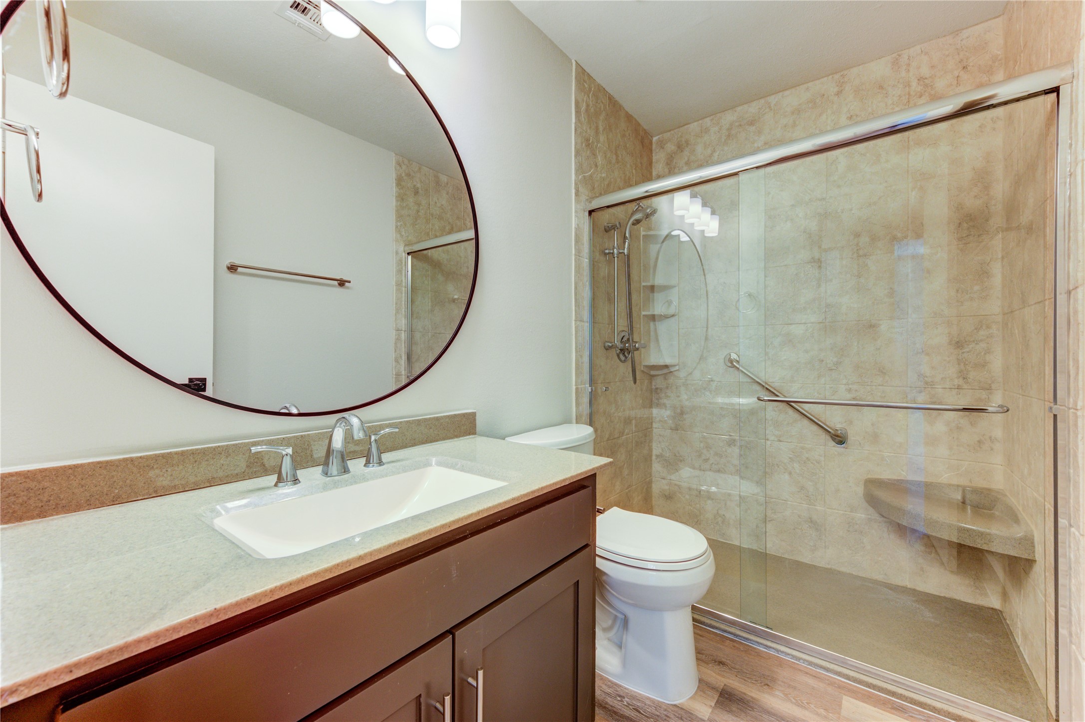 5914 Hewitt Drive Property Photo 24