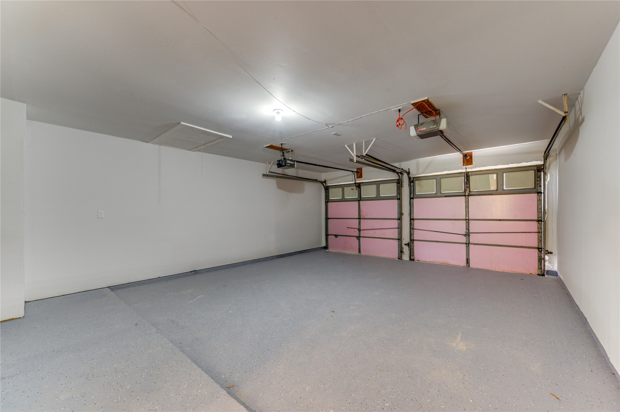 5914 Hewitt Drive Property Photo 25