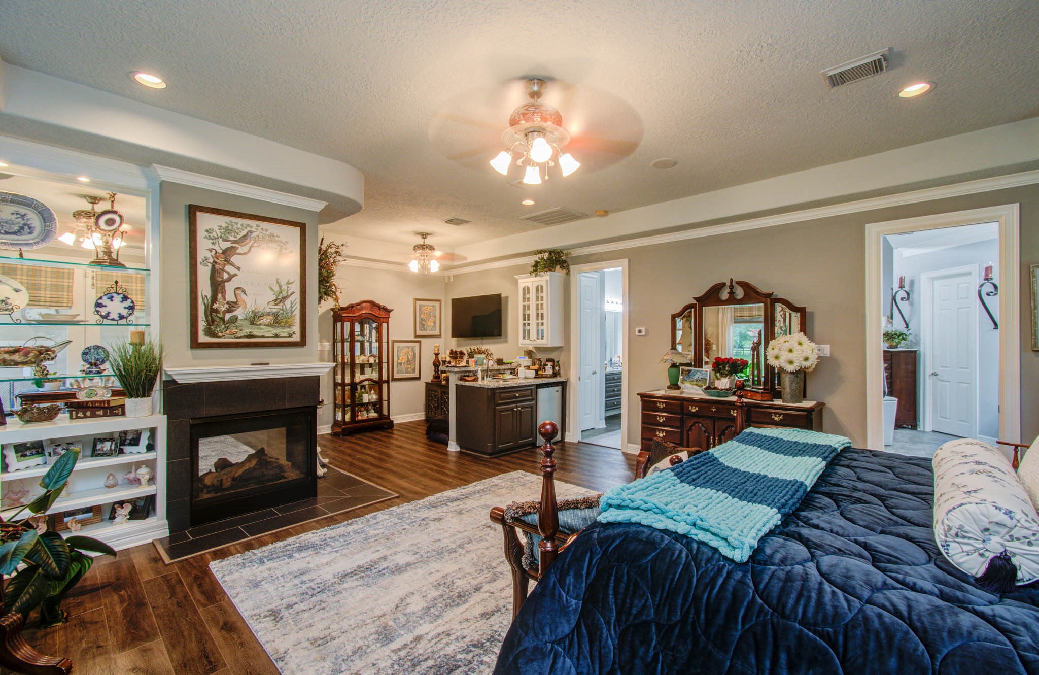 4403 Winding River Drive Property Photo 23