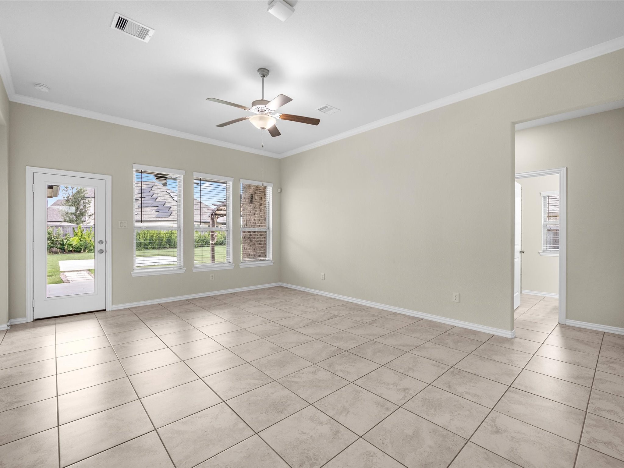 15211 Montezuma Quail Drive Property Photo 4