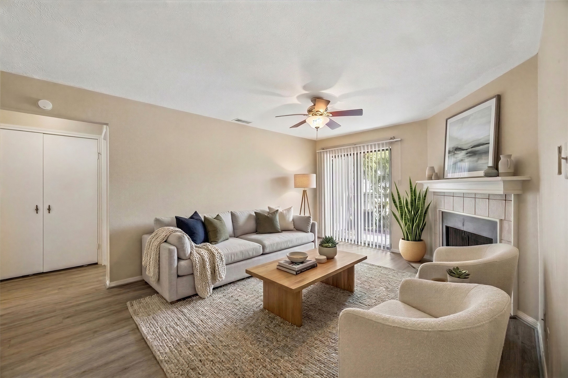 12755 Mill Ridge Drive 306 Property Photo 3